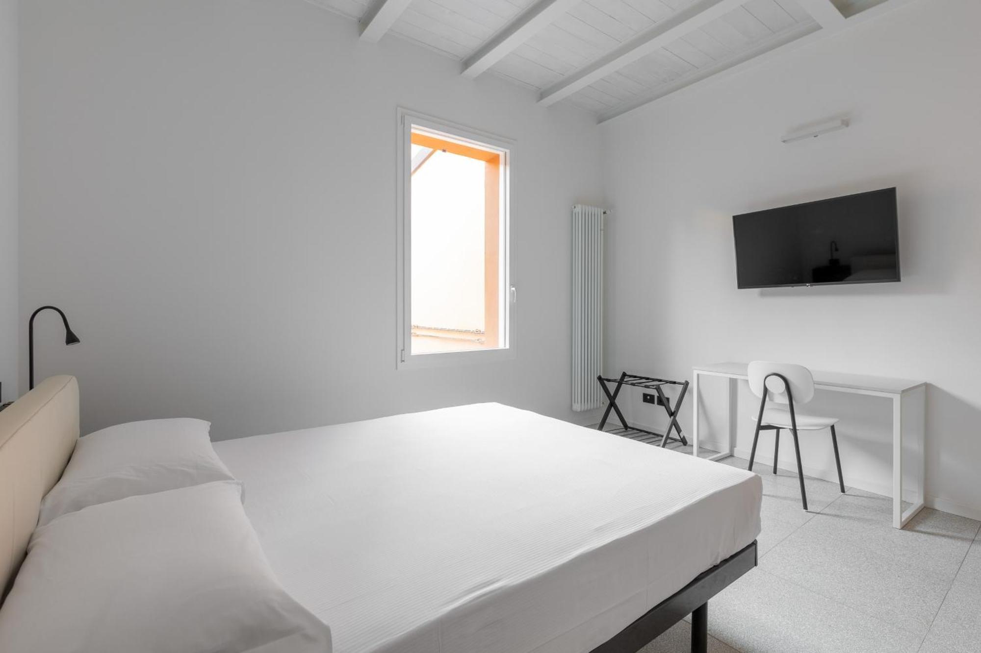 Capo Di Lucca White Apartments By Wonderful Italy 博洛尼亚 外观 照片