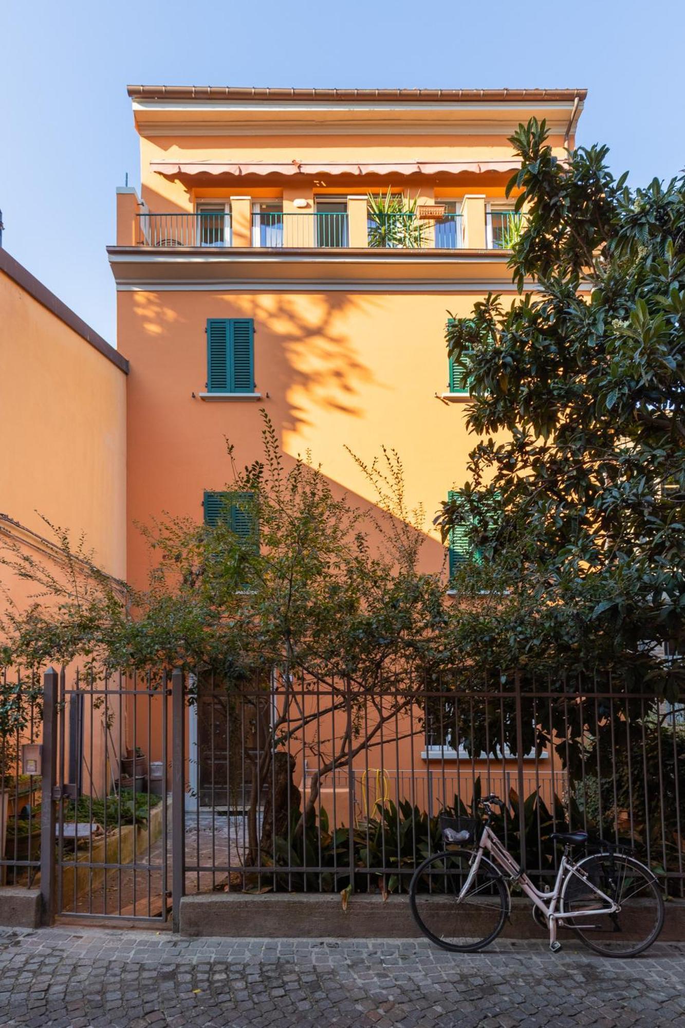 Capo Di Lucca White Apartments By Wonderful Italy 博洛尼亚 外观 照片